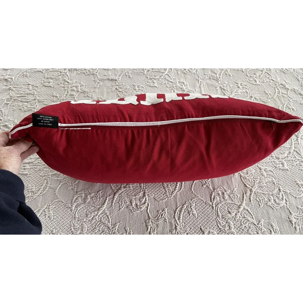 ENVOGUE MERRY Rectangle Pillow Decorative Christmas 100% Cotton Feather? Zip